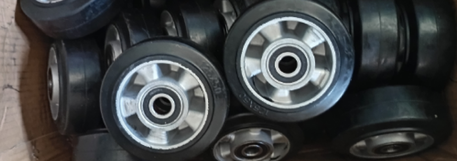 Доставка запчастей для спецтехники из Китая