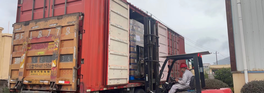 Безопасная доставка 17 тонн химии (ацетобутирата целлюлозы) из Китая в Ярославль