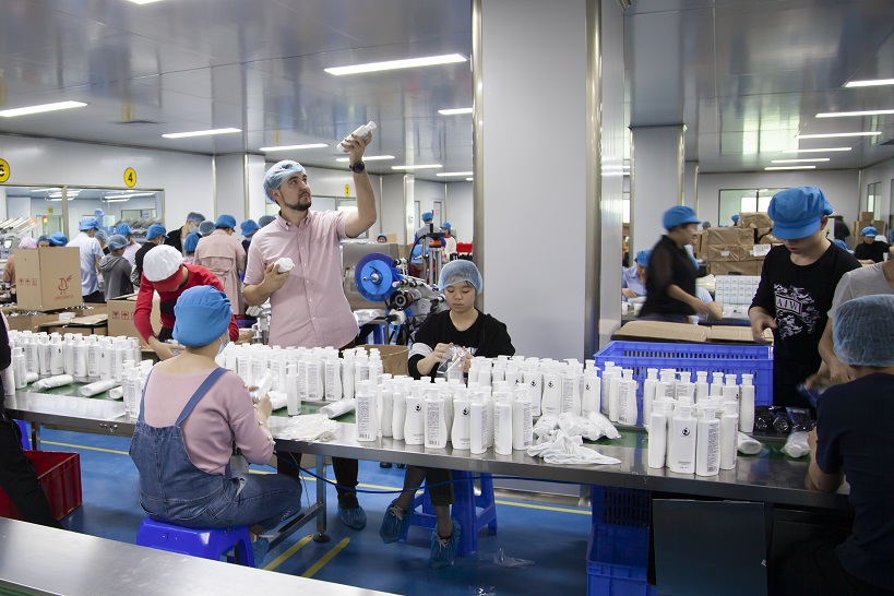 Как привезти косметику из Китая?