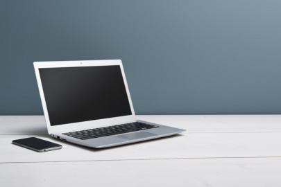 Доставка партии ноутбуков и клавиатур