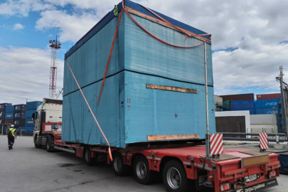 Как погода испытала нашу команду при автодоставке китайского газопоршневого оборудования из Владивостока в Омск